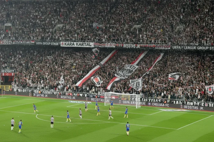 Siyah-Beyazlıların Uluslararası Arenadaki Zorlu Sınavı