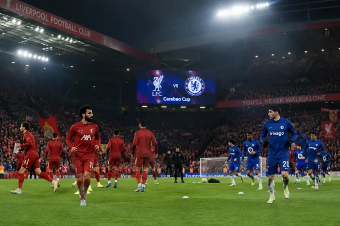 Anfield’da Erken Final: Liverpool ve Chelsea Lig Kupası İçin Sahaya Çıkıyor